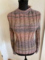 Sweater strikket i Taormina og Bumbo Free