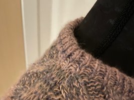 Skulder detalje på sweater i Taormina og Free